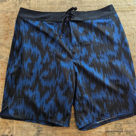 Fourlaps 4laps 8" Board Shorts Rough Stripes Navy Cobalt Blue Size 30 NEW - Picture 11 of 12